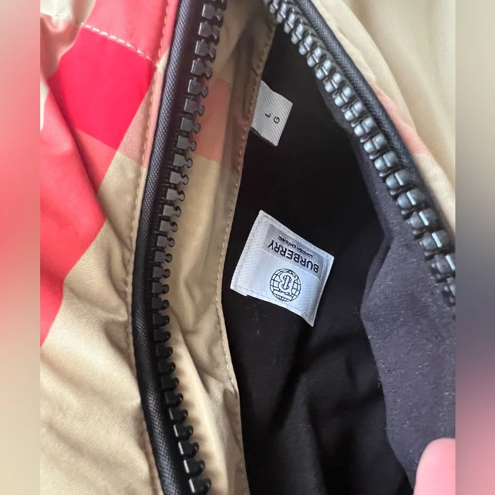 Burberry Man’s Reversible Down Jacket - Picture 13 of 16